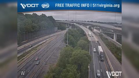Traffic Cam Monticello Woods: I-95 - MM 171 - NB - Springfield Interchange (I-95 departure to east) Player