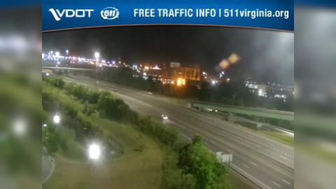 Traffic Cam City Center: I-664 - MM 5.5 - NB - IL AT 35TH STREET Player