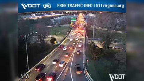Traffic Cam Pentagon City: I-395 - MM 9.6 /NB Player