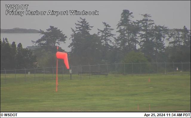 Traffic Cam Friday Harbor Airport East Player