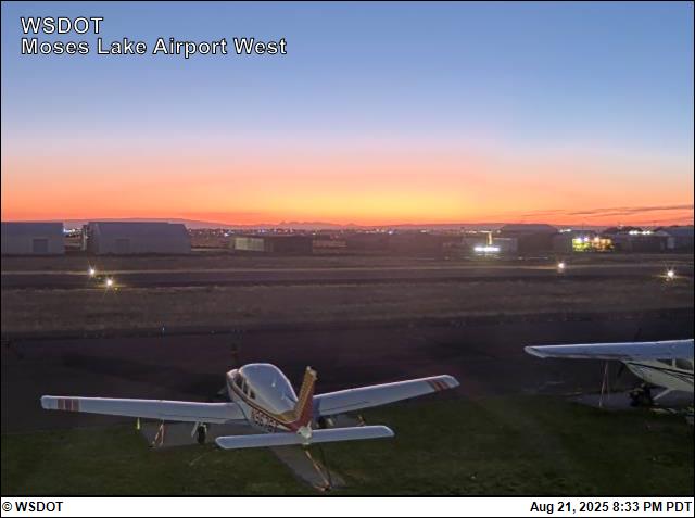 Traffic Cam Moses Lake Municipal Airport West Player