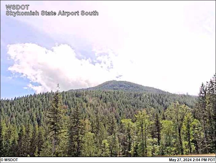Traffic Cam Skykomish State Airport South Player