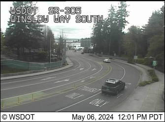 Traffic Cam SR 305 at MP .2: Winslow Way South Player