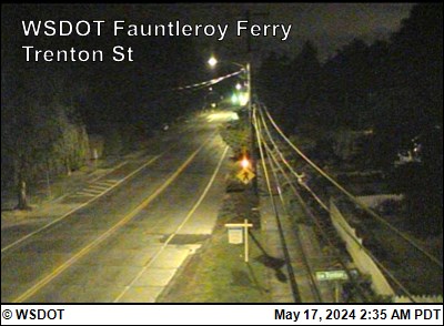 Traffic Cam WSF Trenton St looking North Player
