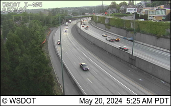 Traffic Cam I-405 at MP 3.4: S 5th St Player