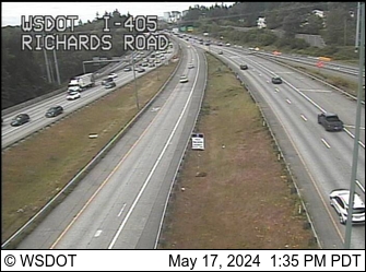 Traffic Cam I-405 at MP 11.2: Richards Rd Player