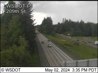 Traffic Cam I-5 at MP 11: 209th St Player
