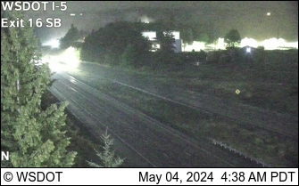 Traffic Cam I-5 at MP 16.8: Exit 16 SB Player