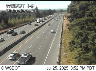 Traffic Cam I-5 at MP 83.8: Blakeslee Junction Player