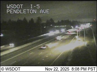 Traffic Cam I-5 at MP 119.3: Pendleton Ave Player