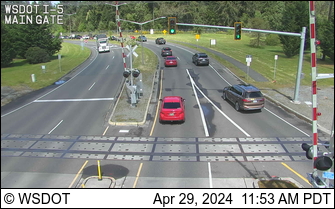 Traffic Cam I-5 at MP 120.8: JBLM Main Gate Rail Crossing Player