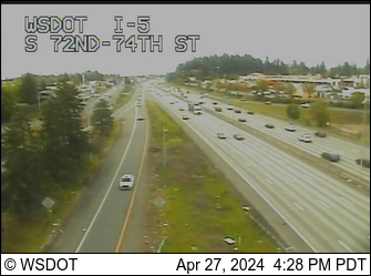Traffic Cam I-5 at MP 129.6: S 72nd/74th St Player