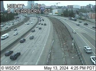Traffic Cam I-5 at MP 164.6: S Dearborn St Player