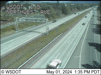 Traffic Cam I-5 at MP 256.8: Northwest Ave Player