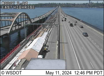 I-90 at MP 5.7: Floating Bridge, East Highrise Traffic Camera