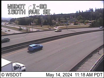 Traffic Cam I-90 at MP 11.5: 150th Ave SE Player