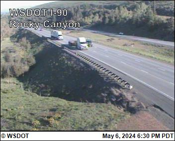 Traffic Cam I-90 at MP 96.2: Rocky Canyon Player