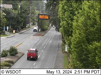 Traffic Cam SR 104 at MP 26.3: Near 100th Ave W Player