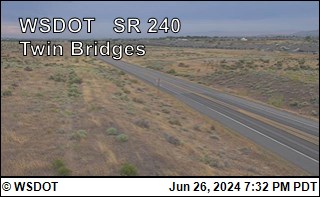 SR 240 at MP 25: Twin Bridges Traffic Camera