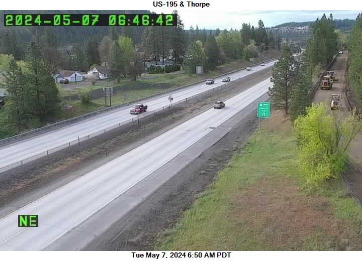 Traffic Cam US 195 at MP 94.9: Thorpe Rd Player