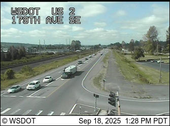 Traffic Cam US 2 at MP 13.9: 179th Ave SE Player