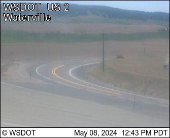 Traffic Cam US 2 at MP 149.3: (View S.W.) Player