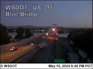 US 395 at MP 19.2: Blue Bridge Traffic Camera