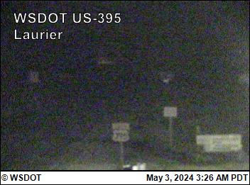 Traffic Cam US 395 at MP 270.1: Laurier (1) Player