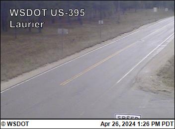 US 395 at MP 270.1: Laurier (4) Traffic Camera