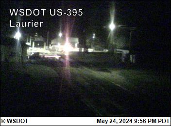Traffic Cam US 395 at MP 270.1: Laurier (6) Player