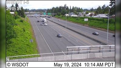 Traffic Cam Vancouver: I-5 at MP 1.8: 29th St Player