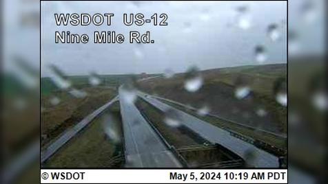 Traffic Cam Touchet: US 12 at MP 317.97: Nine Mile Road Player