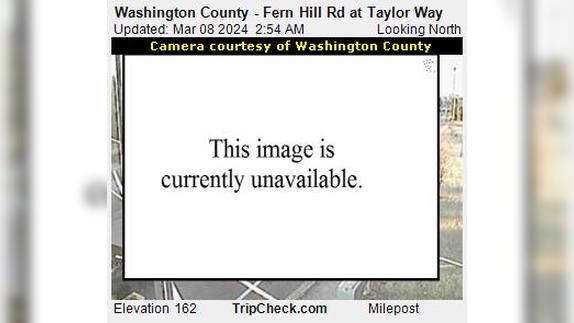 Carnation: County - Fern Hill Rd at Taylor Way Traffic Camera