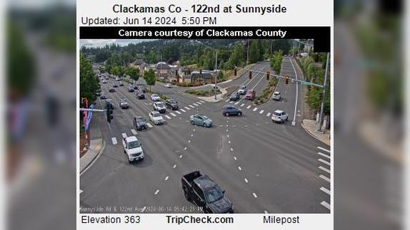 Traffic Cam Sunnyside: Clackamas Co - 122nd at Player