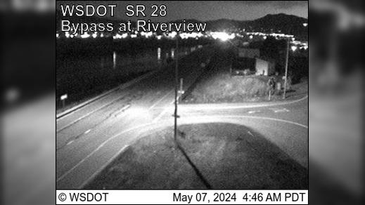 Traffic Cam Wenatchee › North: SR 28 at MP 4.64B: Bypass at Riverview Player