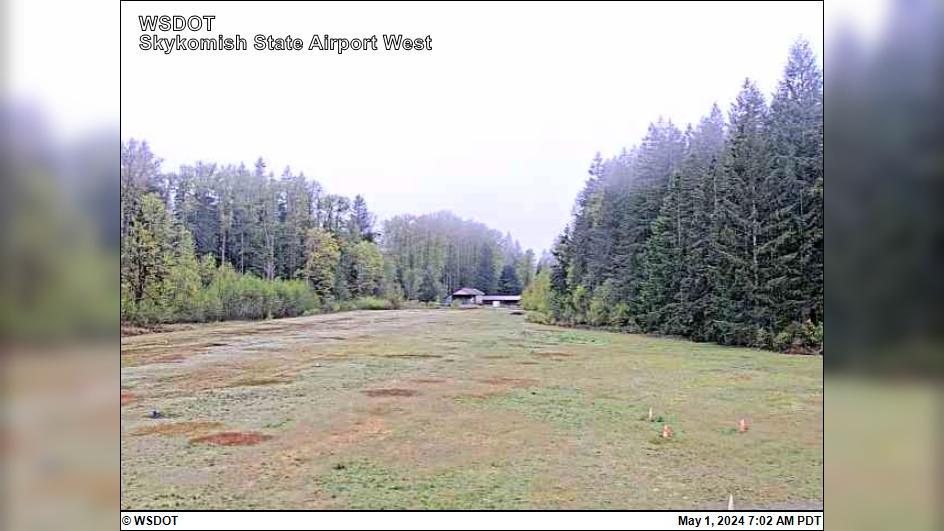 Skykomish › East: State Airport West Traffic Camera
