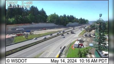 Traffic Cam Bellevue: I-405 at MP 9.2: 112th Ave SE Player