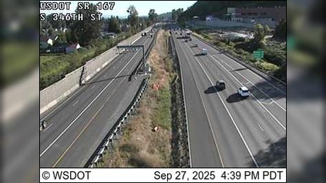 Traffic Cam Algona: SR 167 at MP 13.5: S 346th St Player