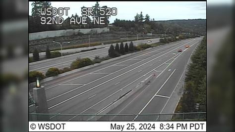 Traffic Cam Clyde Hill: SR 520 at MP 5.2: 92nd Ave NE Player