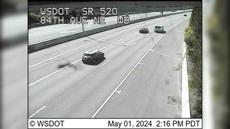 Traffic Cam Clyde Hill: SR 520 at MP 4.5: 84th Ave NE, WB Player