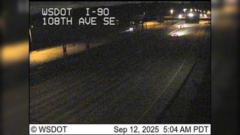 Traffic Cam Burien: I-90 at MP 8.9: 108th Ave SE Player