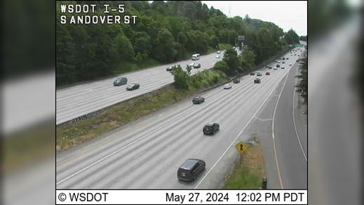 Traffic Cam Beacon Hill: I-5 at MP 162.7: S Andover St Player