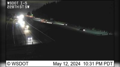 Traffic Cam Mountlake Terrace: I-5 at MP 178.7: 228th St SW Player