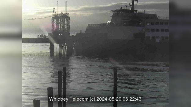 Traffic Cam Clinton › East: WSF - Dock Player