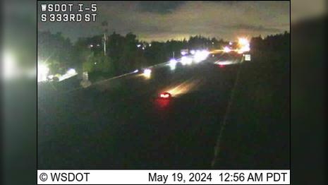 Traffic Cam Federal Way: I-5 at MP 143: S 333rd St Player
