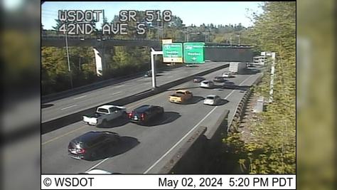 Traffic Cam Burien: SR 518 at MP 2.9: 42nd Ave S Player