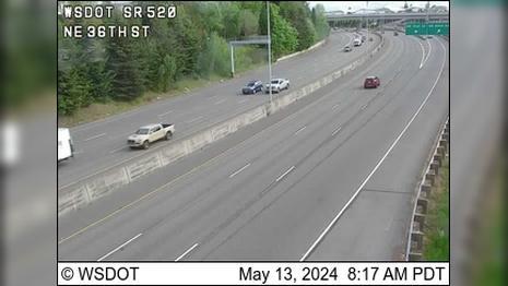 Traffic Cam Redmond: SR 520 at MP 9.7: NE 36th St Player