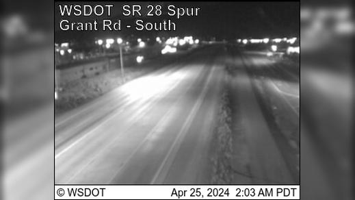Traffic Cam East Wenatchee › South: SR 28 Spur at MP 0.2 looking South Player