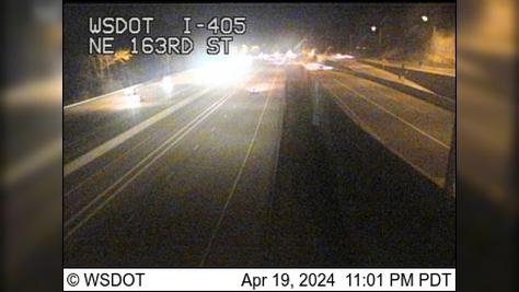 Traffic Cam Bothell: I-405 at MP 22.8: NE 163rd St Player