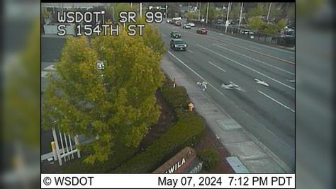 Traffic Cam Burien: SR 99 at MP 20.5: S 154th St Player